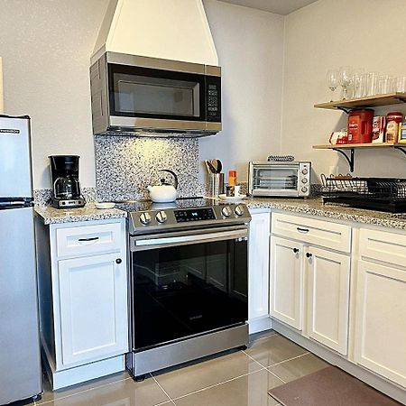 Full-Kitchen 2Br Near Plaza District #31A Villa โอคลาโฮมาซิตี้ ภายนอก รูปภาพ